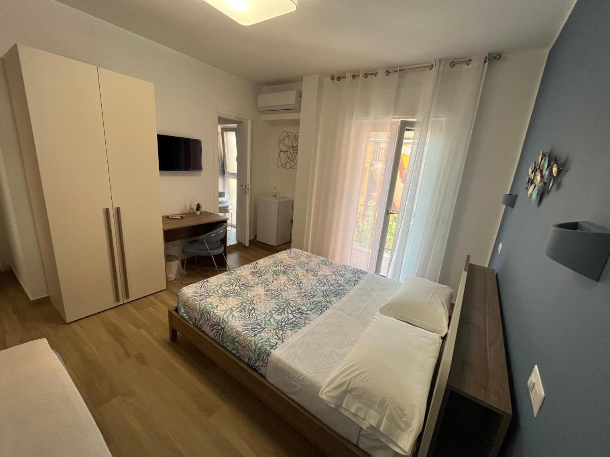 Oltremare Rooms Agropoli Buitenkant foto