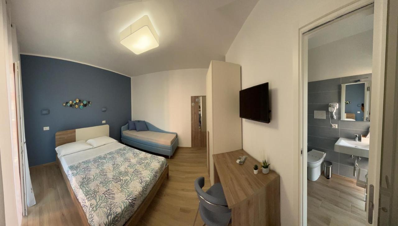 Oltremare Rooms Agropoli Buitenkant foto