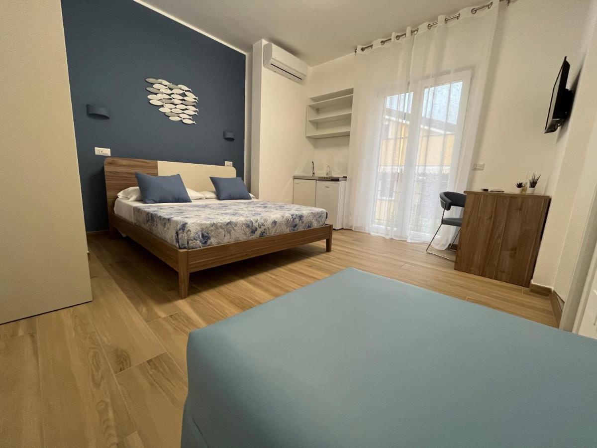 Oltremare Rooms Agropoli Buitenkant foto